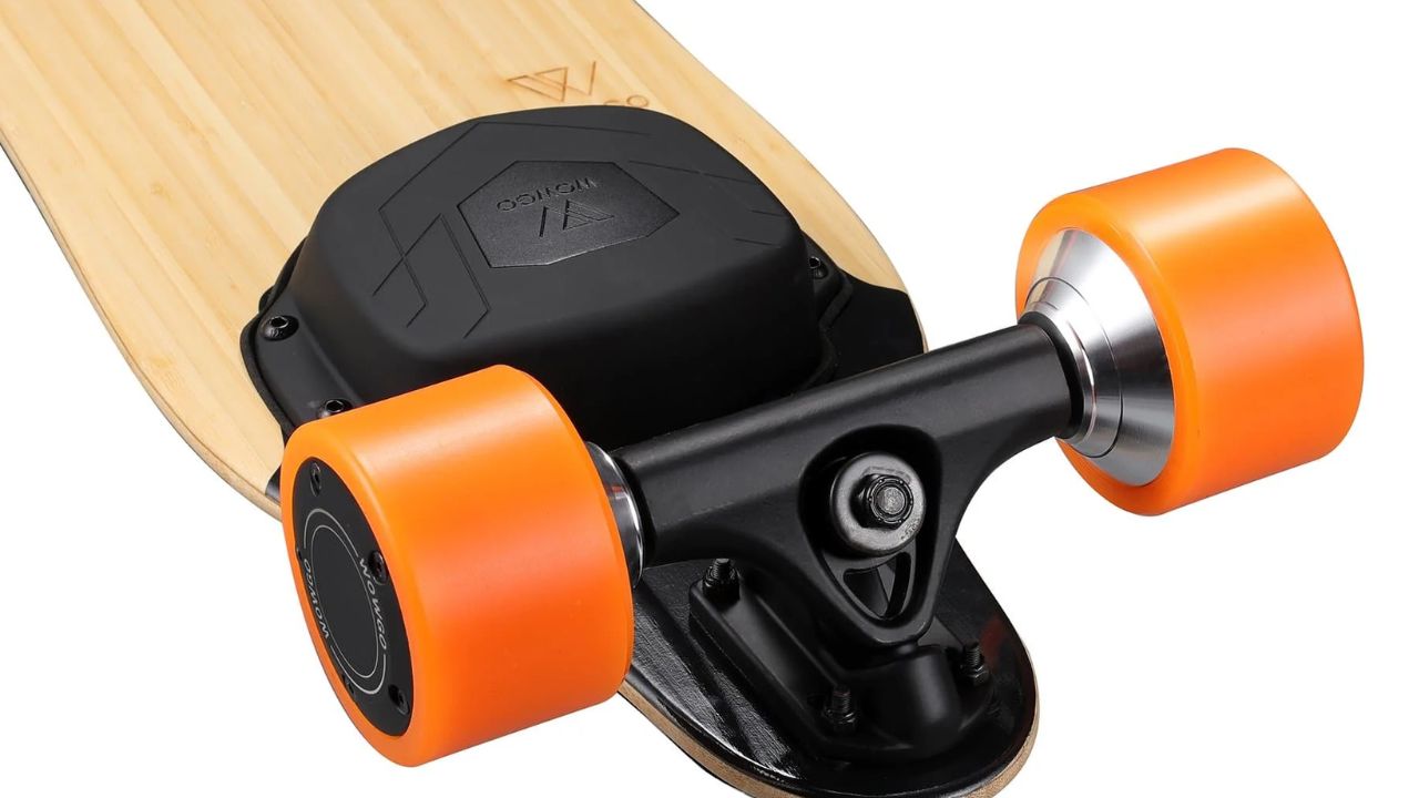 What Are Adult Electric Skateboards?